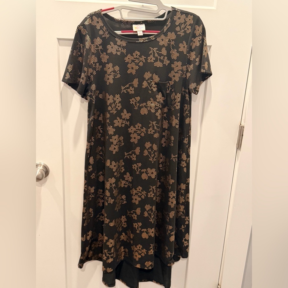 LuLaRoe Carly Dress Small Black Gold Metallic Floral